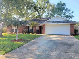 1767 Condor Dr in Gonzalez, FL - Building Photo