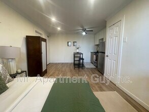 44 Victoria Ave S in Hamilton, ON - Building Photo - Building Photo