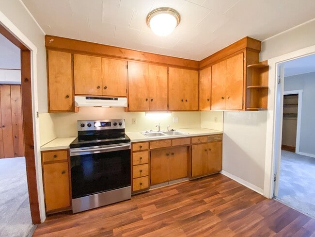 124 S Wilmoth Ave in Ames, IA - Building Photo - Building Photo