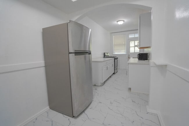 750 Leland Ave, Unit #2S in University City, MO - Foto de edificio - Building Photo