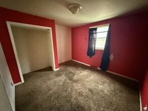 913 Maple St in Danville, IL - Building Photo - Building Photo