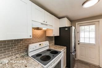 2844 Homewood St in Clearwater, FL - Foto de edificio - Building Photo