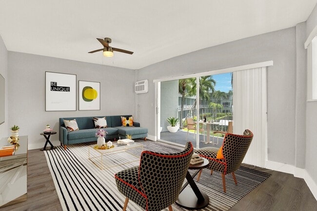 Harbor West Apartments in North Bay Village, FL - Building Photo - Building Photo