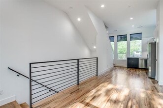 5915 Hudson St in Dallas, TX - Building Photo - Building Photo