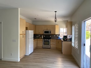 1131 Mira Lago Ln E in Placentia, CA - Building Photo - Building Photo