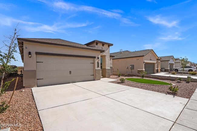 51025 Sand Verbena Ave in El Paso, TX - Building Photo - Building Photo