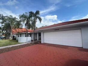 12310 SW 97th St in Miami, FL - Building Photo - Building Photo
