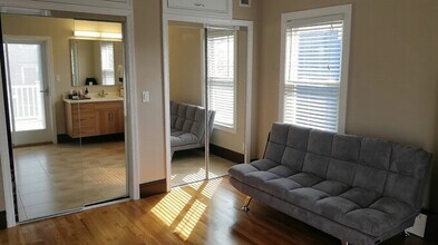 11 Sargent Ave in Somerville, MA - Building Photo - Building Photo
