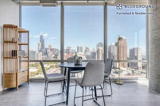 1401 S State St-Unit -FL20-ID441 in Chicago, IL - Building Photo - Building Photo
