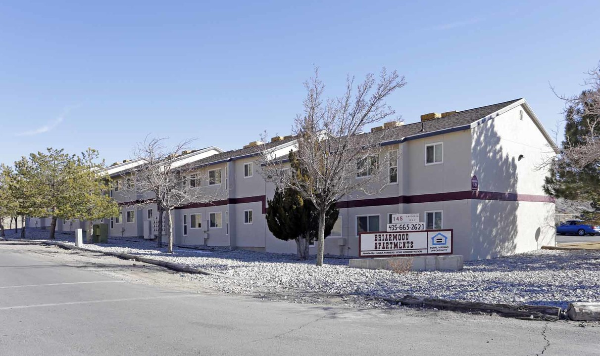 Briarwood Apartments in Wendover, UT - Foto de edificio