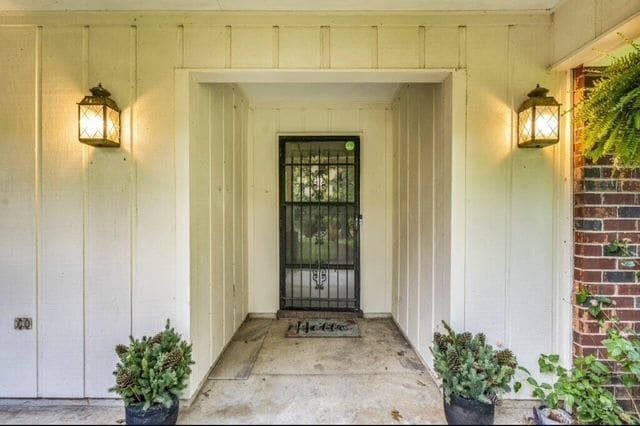 620 Hospital Rd in Starkville, MS - Building Photo - Building Photo