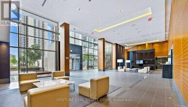 135 Village Green Square in Toronto, ON - Building Photo - Building Photo