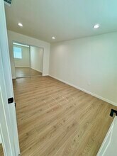 15024 Vose St in Los Angeles, CA - Building Photo - Building Photo