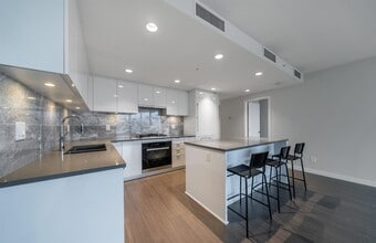 3699 Sexsmith Rd in Richmond, BC - Building Photo - Building Photo