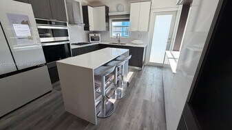 650 Pennsylvania Ave in Miami Beach, FL - Building Photo