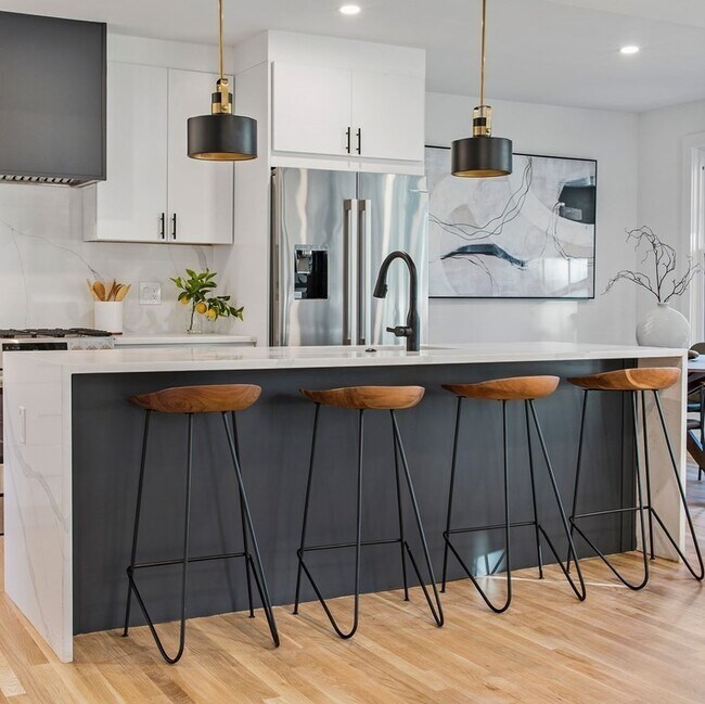 3 Wolcott Park Rentals in Medford, MA