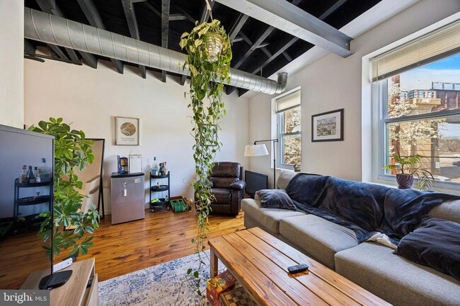 property at 115 Green Ln