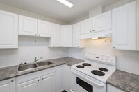 International Ave Apartments in Calgary, AB - Building Photo - Building Photo