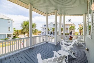 817 Positano Rd in Galveston, TX - Building Photo - Building Photo