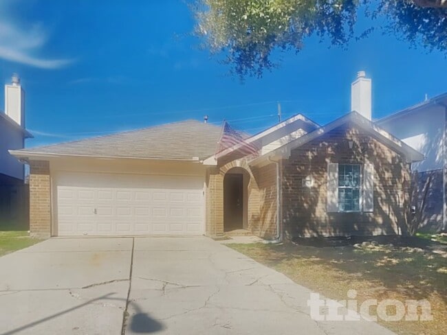 property at 29418 Fox River Dr