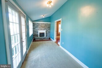 210 Deptford Rd in Glassboro, NJ - Building Photo - Building Photo