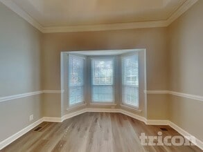 6640 Sugar Valley Dr in Nashville, TN - Foto de edificio - Building Photo