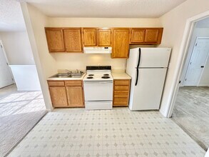 801 Old Gray Station Rd in Johnson City, TN - Building Photo - Building Photo