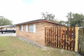 433 High View Ln in Lakeland, FL - Building Photo - Building Photo