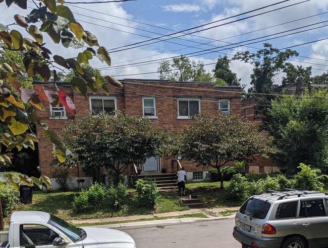 property at 4412 Reading Ln