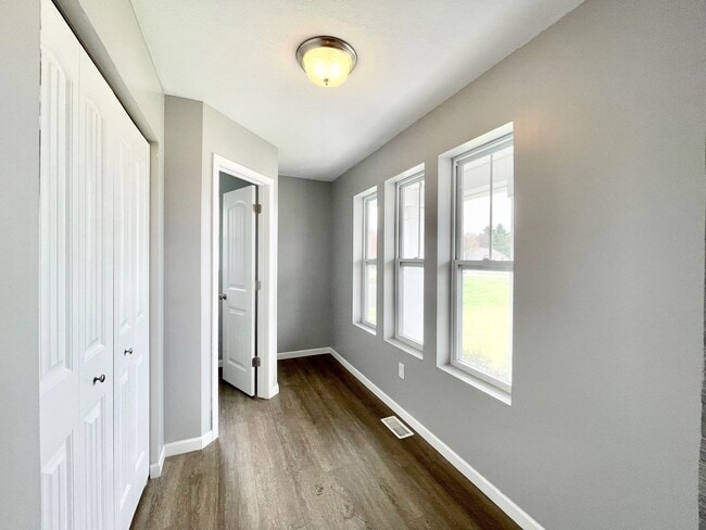 5904 Kacie Ct in Muskegon, MI - Building Photo - Building Photo