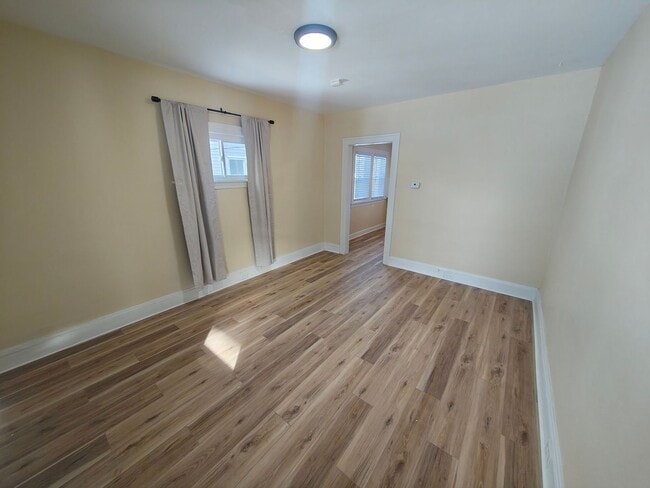 4427 W 49th St in Cleveland, OH - Building Photo - Building Photo