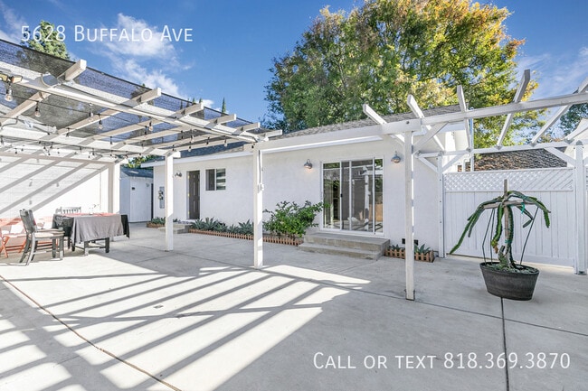 5628 Buffalo Ave in Los Angeles, CA - Building Photo - Building Photo