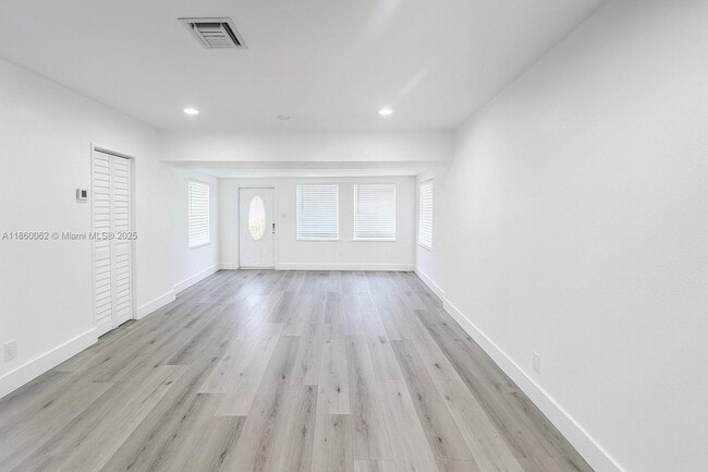 307 SW 15th St in Fort Lauderdale, FL - Building Photo - Building Photo