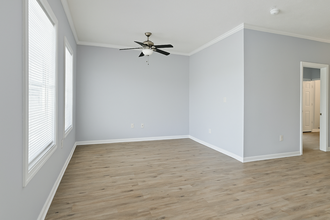 2025 Toulouse St in Ocean Springs, MS - Building Photo - Building Photo