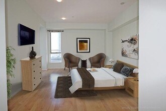 191 W 8th St, Unit PH25 in Boston, MA - Foto de edificio - Building Photo