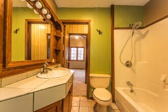 1603 E 22nd St in Des Moines, IA - Building Photo - Building Photo