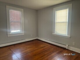 467 Columbus Ave in New Haven, CT - Building Photo