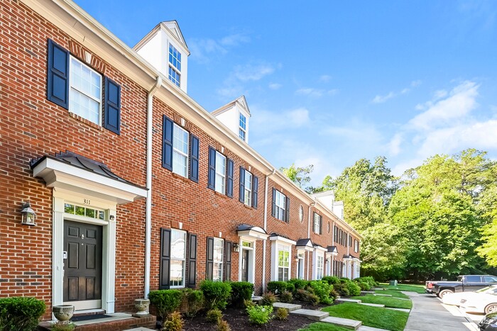 307 Savannah Ridge Rd in Holly Springs, NC - Building Photo