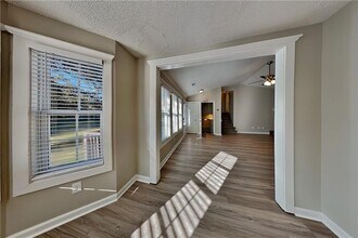 3560 Pine Branches Ct in Acworth, GA - Building Photo - Building Photo