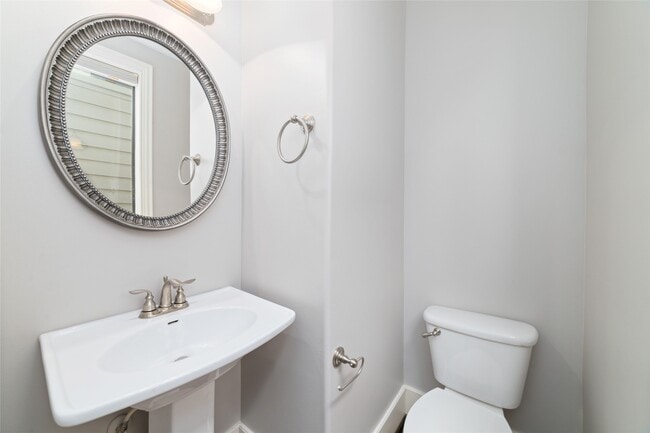 property at 1506 W 23rd St