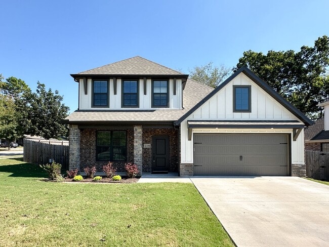 property at 2196 N Woodlark Ln