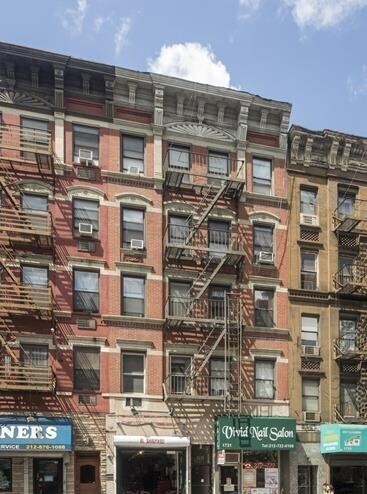 1731 Second Avenue in New York, NY - Building Photo - Floor Plan