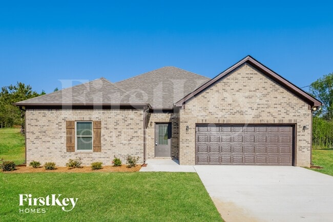 148 Lakewood Ln in Parrish, AL - Foto de edificio - Building Photo