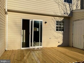 45277 Keyport Ct in California, MD - Building Photo - Building Photo