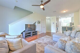 11094 Winter Crest Dr in Riverview, FL - Building Photo - Building Photo