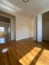 114 Charles St, Unit 3 in Cambridge, MA - Building Photo - Building Photo