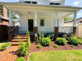 209 4th Ave in Quantico, VA - Building Photo