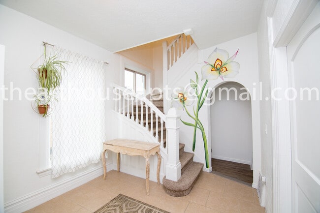 2535 Adams Ave, Unit 4