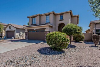 2177 S 88th Ave in Tolleson, AZ - Foto de edificio - Building Photo