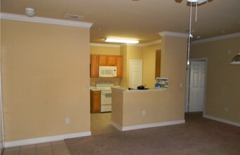 18155 Bridle Club Dr in Tampa, FL - Foto de edificio - Building Photo